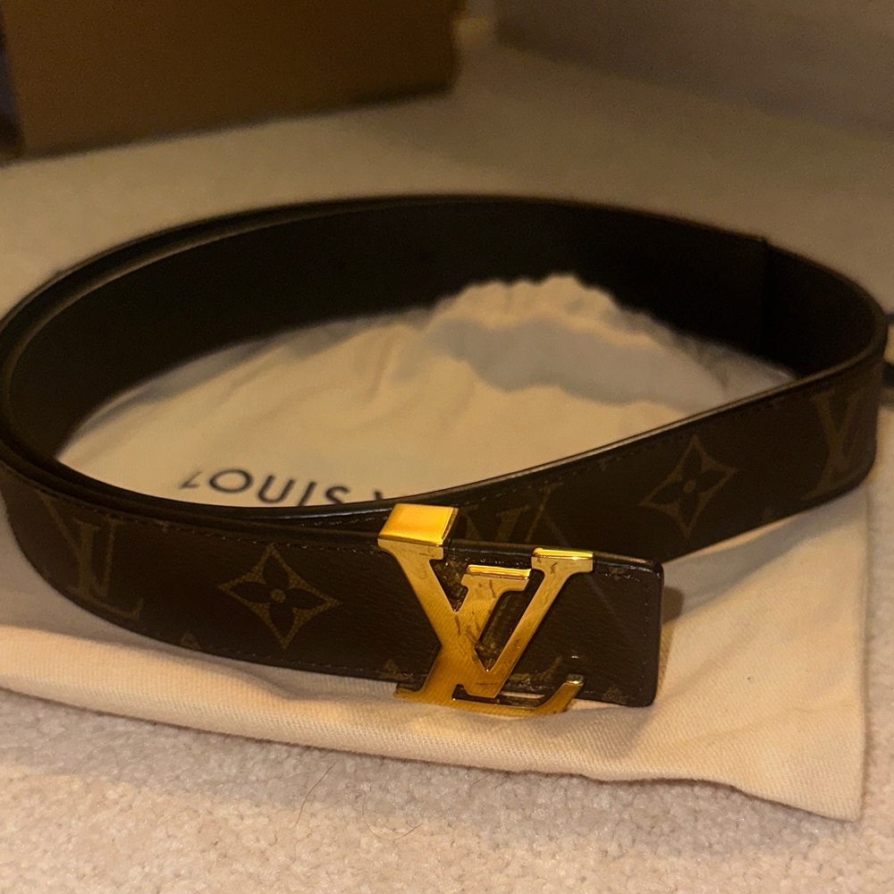 Louis Vuitton 30mm Iconic Reversible Dark Brown Belt with Gold LV Buckle